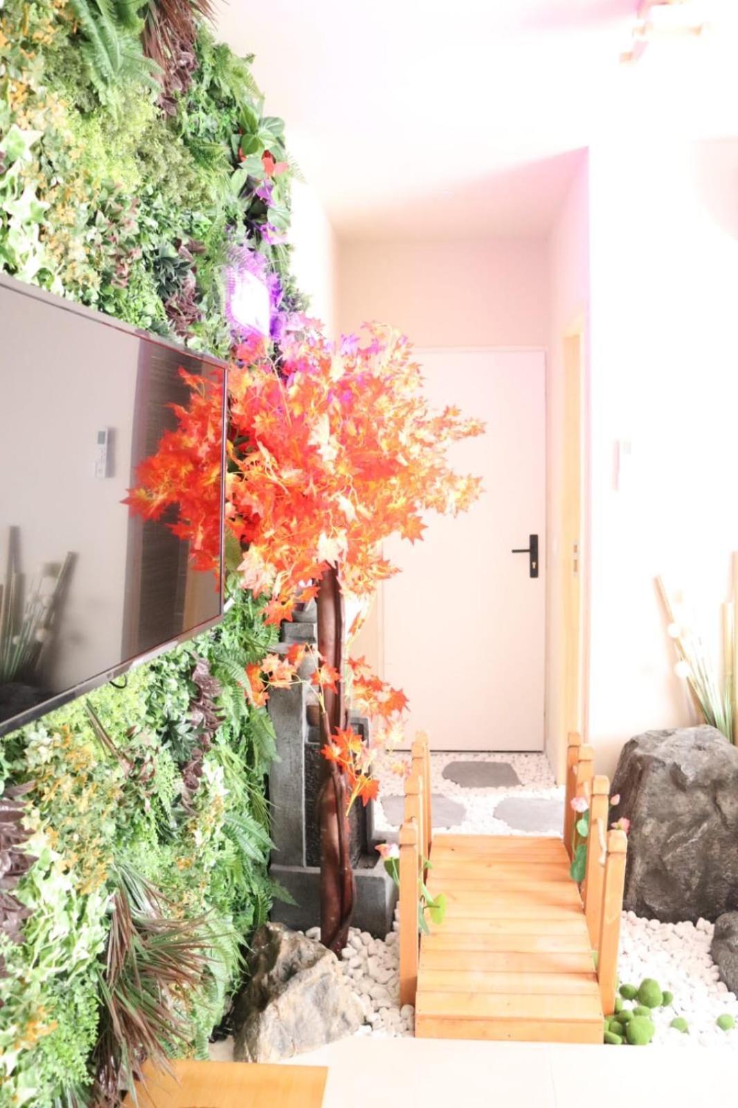 Loveroom Japon Avec Balneotherapie 툴롱 외부 사진